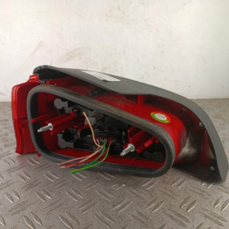 Feu arriere principal droit (feux) PEUGEOT 106
