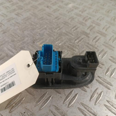 Interrupteur de leve vitre avant gauche RENAULT MASTER 3