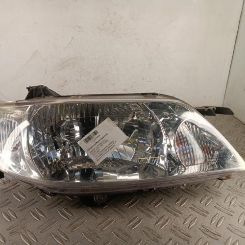 Optique avant principal droit (feux)(phare) MAZDA 323 6