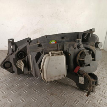 Optique avant principal droit (feux)(phare) OPEL CORSA C
