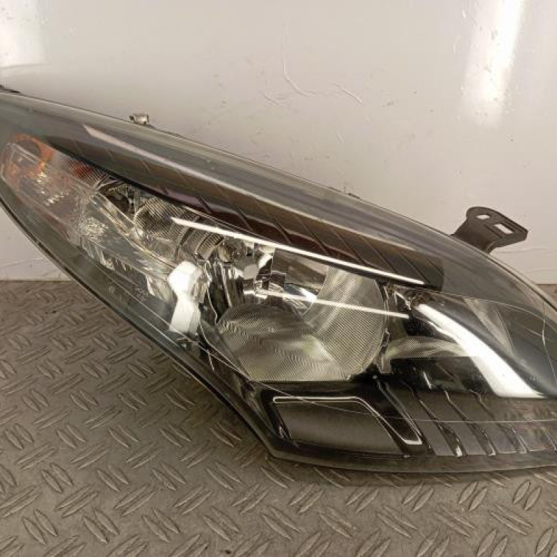 Optique avant principal droit (feux)(phare) RENAULT MEGANE 3