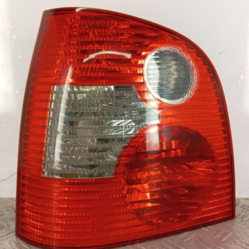 Feu arriere principal gauche (feux) VOLKSWAGEN POLO 4