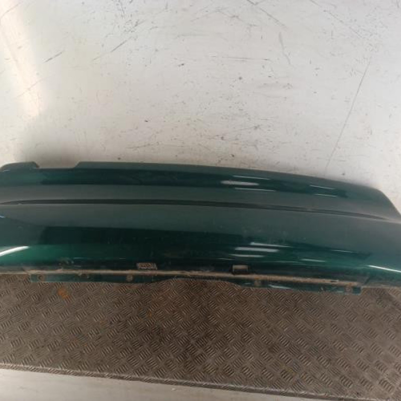 Pare choc arriere VOLKSWAGEN POLO 3