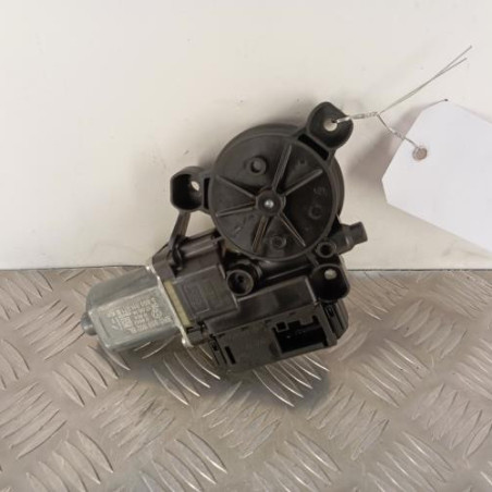 Moteur leve vitre avant droit VOLKSWAGEN BEETLE 2