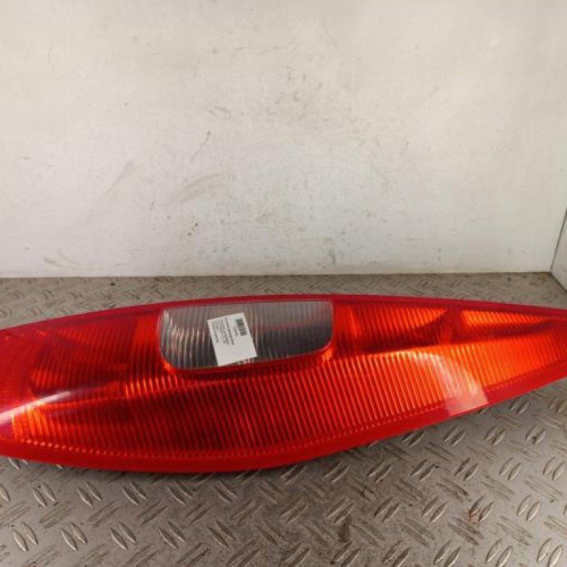 Feu arriere principal droit (feux) MITSUBISHI COLT 6