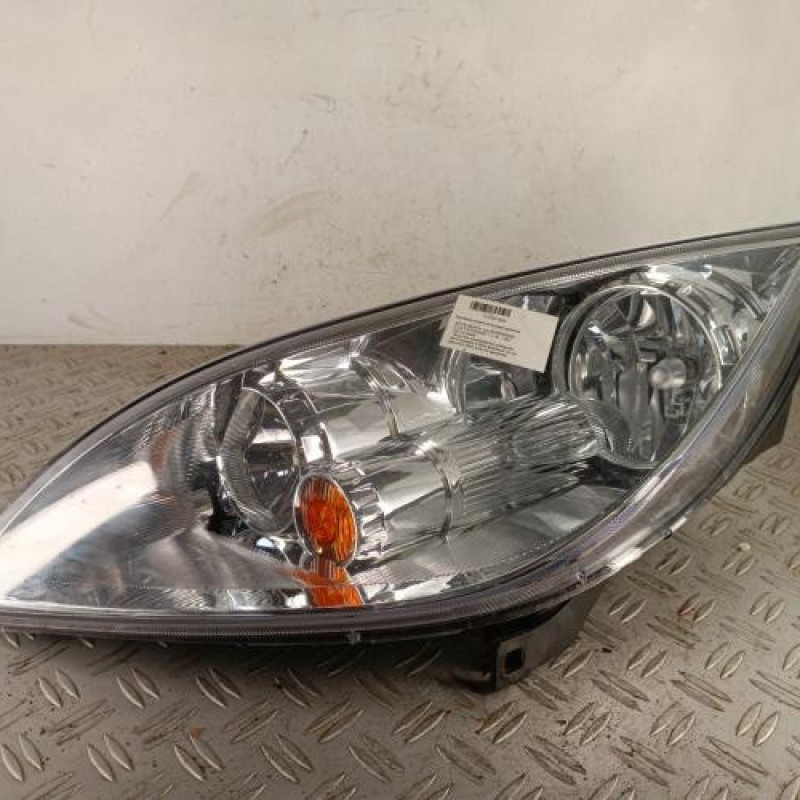 Optique avant principal gauche (feux)(phare) MITSUBISHI COLT 6