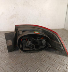 Feu arriere principal gauche (feux) RENAULT LAGUNA 2