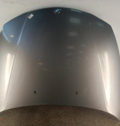 Capot BMW SERIE 1 E81 Photo n°1