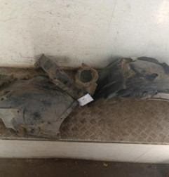 Pare boue avant droit BMW SERIE 1 E81