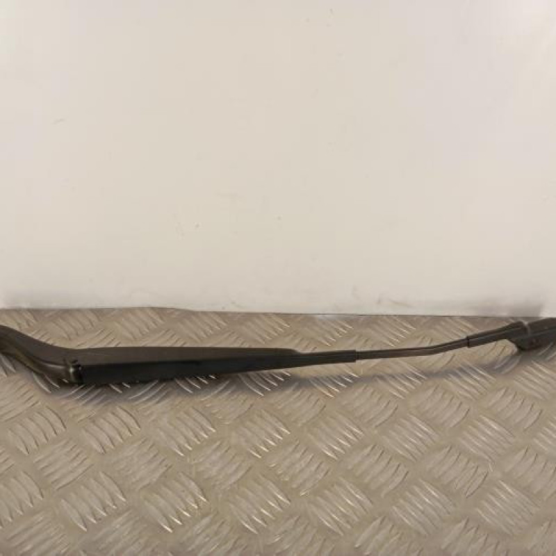 Bras essuie glace avant gauche PEUGEOT 208 2 Bras essuie glace avant gauche PEUGEOT 208 2