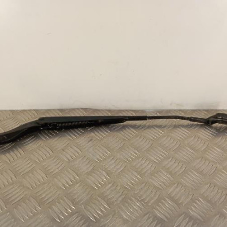 Bras essuie glace avant gauche PEUGEOT 208 2