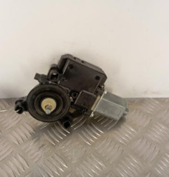 Moteur leve vitre avant gauche VOLKSWAGEN BEETLE 2 Photo n°1