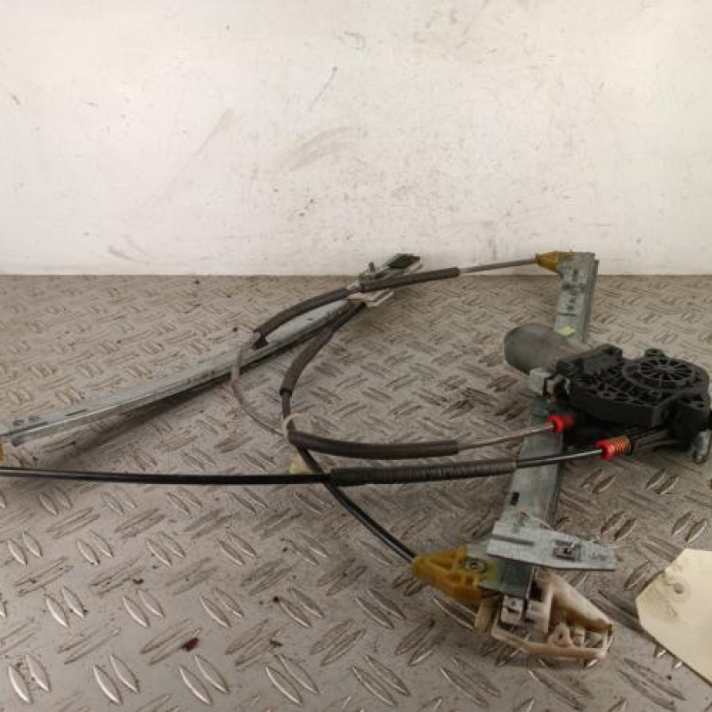 Leve vitre electrique avant droit CITROEN XSARA