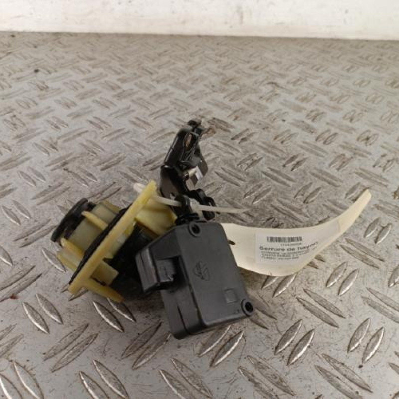 Serrure de hayon CITROEN XANTIA Serrure de hayon CITROEN XANTIA