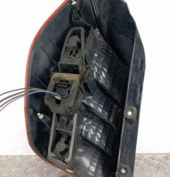 Feu arriere principal droit (feux) RENAULT SCENIC 2 Photo n°4