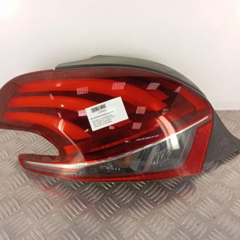 Feu arriere principal gauche (feux) PEUGEOT 208 1