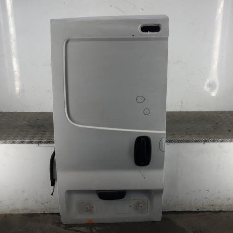 Porte de coffre gauche OPEL VIVARO 1