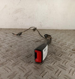 Attache ceinture avant gauche VOLKSWAGEN GOLF 6 Photo n°1