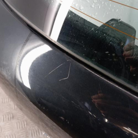 Malle/Hayon arriere PEUGEOT 207