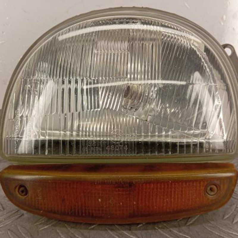 Optique avant principal gauche (feux)(phare) RENAULT TWINGO 1