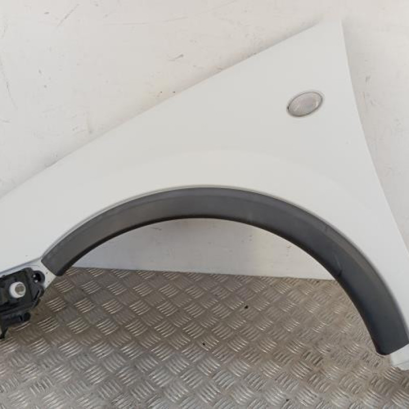 Aile avant gauche OPEL CORSA C Aile avant gauche OPEL CORSA C