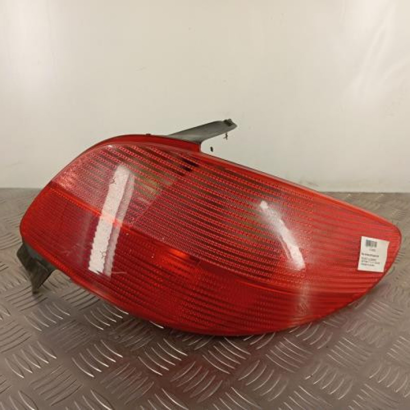 Feu arriere principal droit (feux) PEUGEOT 206