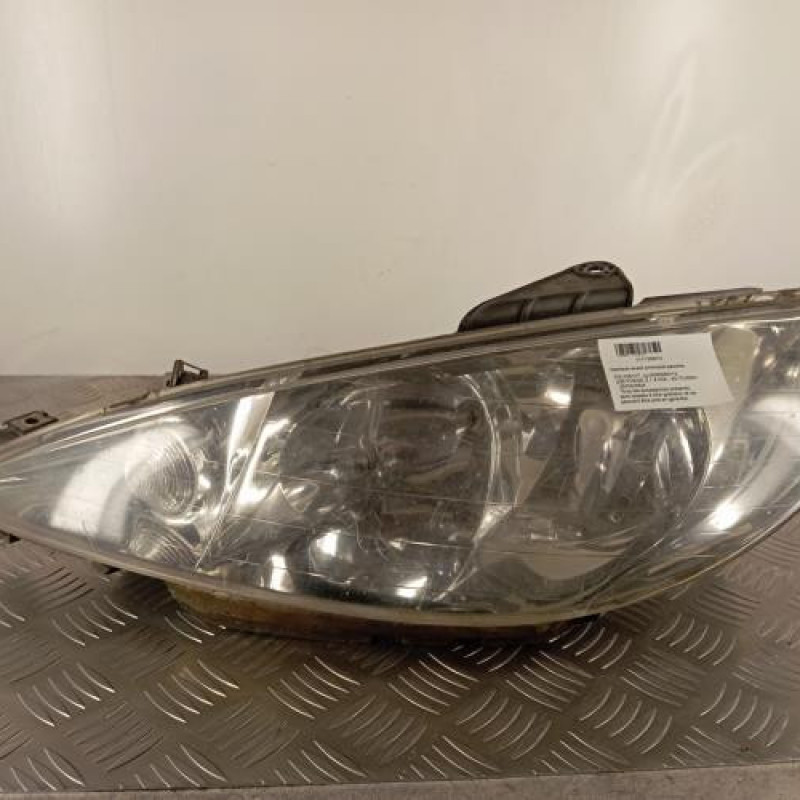 Optique avant principal gauche (feux)(phare) PEUGEOT 206