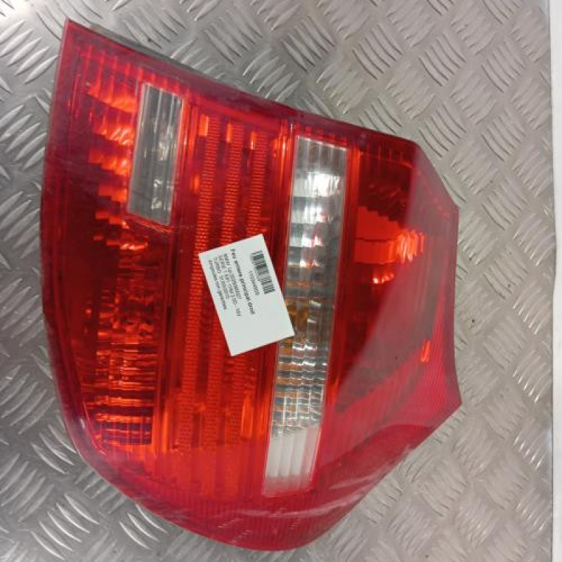 Feu arriere principal droit (feux) BMW SERIE 1 E81