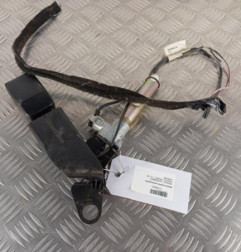 Attache ceinture avant gauche RENAULT KANGOO 1 Photo n°1