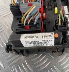 Boitier servitude moteur (BSM) PEUGEOT 206