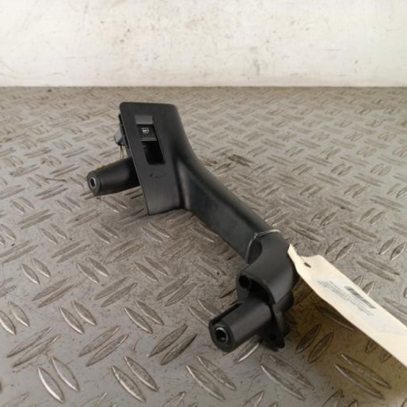 Interrupteur de leve vitre arriere droit VOLKSWAGEN GOLF 6