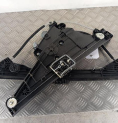 Leve vitre electrique avant droit PEUGEOT 208 2