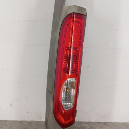 Feu arriere principal gauche (feux) RENAULT TRAFIC 2 Photo n°1
