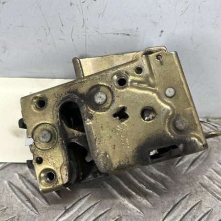 Serrure arriere gauche PEUGEOT 106
