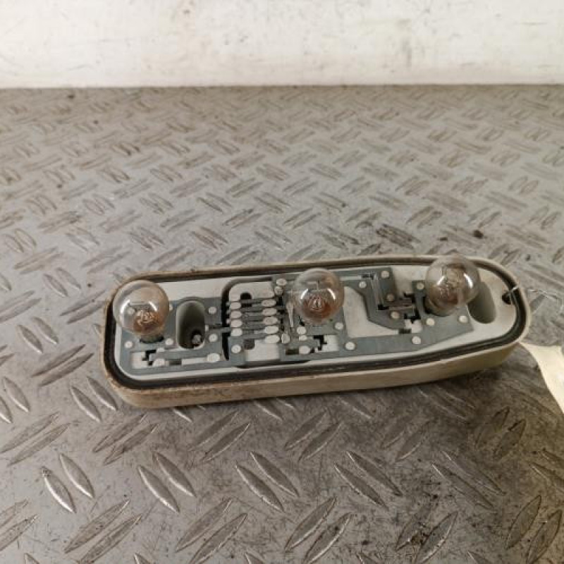 Platine feu arriere gauche RENAULT TWINGO 1