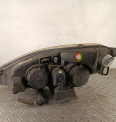 Optique avant principal droit (feux)(phare) PEUGEOT 607