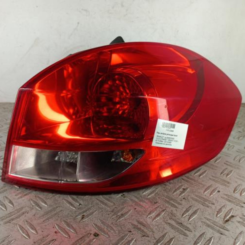 Feu arriere principal droit (feux) RENAULT CLIO 3