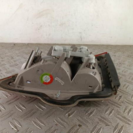 Feu arriere secondaire gauche (feux) FORD MONDEO 3
