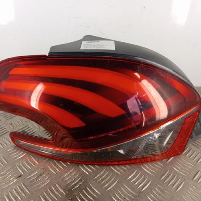 Feu arriere principal gauche (feux) PEUGEOT 208 1