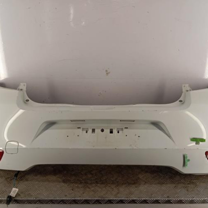 Pare choc arriere RENAULT CLIO 3