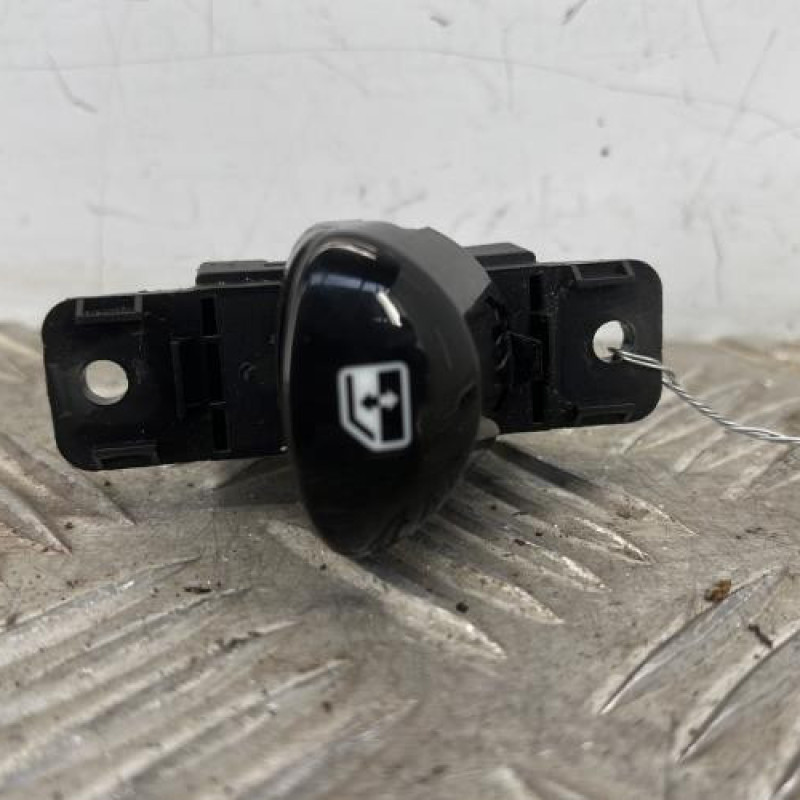 Interrupteur de leve vitre avant gauche FIAT 500 2