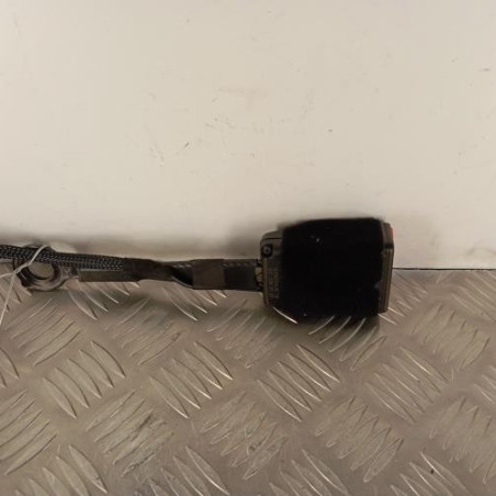 Attache ceinture avant droit PEUGEOT 208 2 Photo n°1