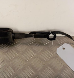 Attache ceinture avant droit PEUGEOT 208 2