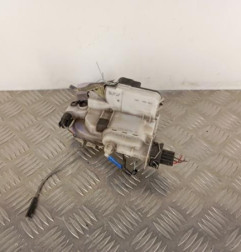 Serrure avant gauche VOLKSWAGEN POLO 3