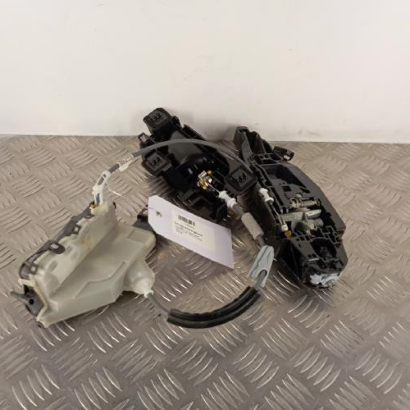 Serrure arriere gauche PEUGEOT 208 2