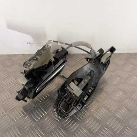 Serrure avant gauche PEUGEOT 208 2