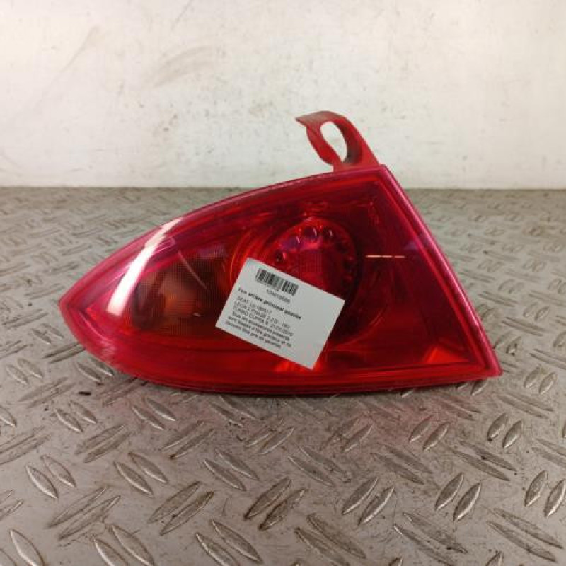Feu arriere principal gauche (feux) SEAT LEON 2