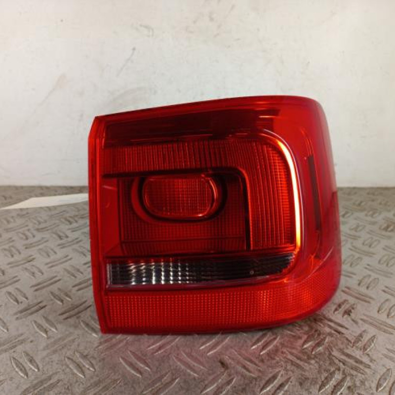 Feu arriere principal droit (feux) VOLKSWAGEN TOURAN 2 Feu arriere principal droit (feux) VOLKSWAGEN TOURAN 2