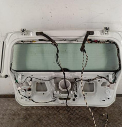Malle/Hayon arriere VOLKSWAGEN GOLF 7
