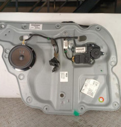 Leve vitre electrique arriere gauche VOLKSWAGEN TOURAN 2 Photo n°1